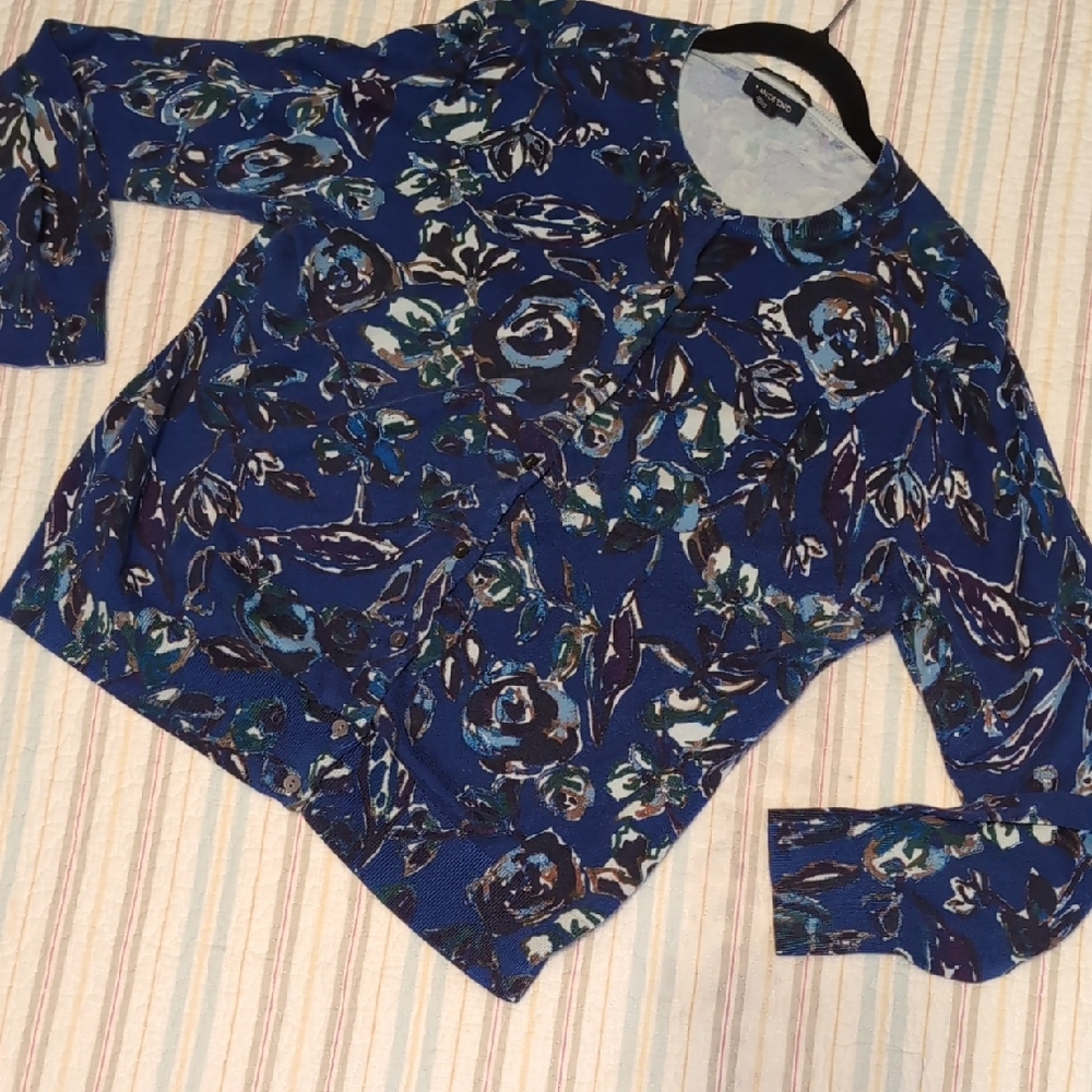 Lands End Blue Floral Women's Cardigan